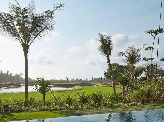 Hotel Bali National Golf 4*
